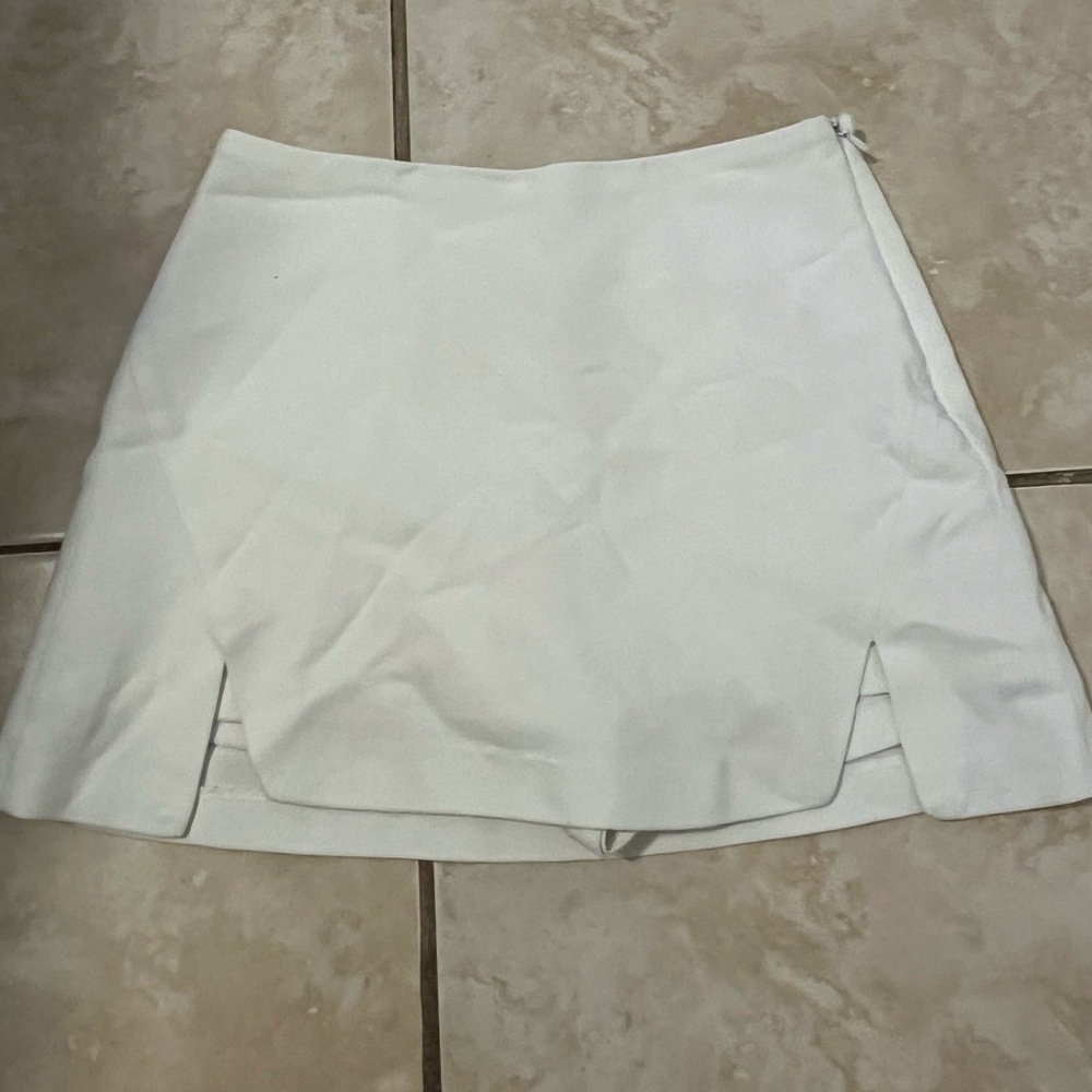 Zara Skort